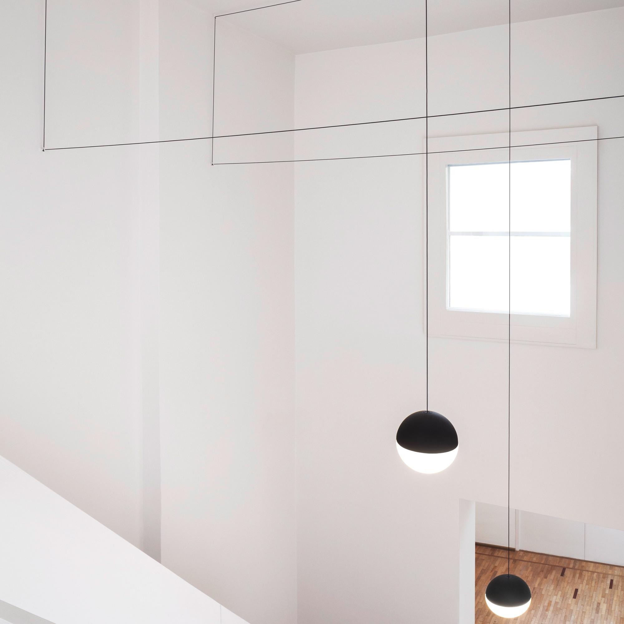 Flos_String-Lights-LED-Pendelleuchte_2000x2000-ID1550849-808a6d1080bc28876fc5fc814a034e8a
