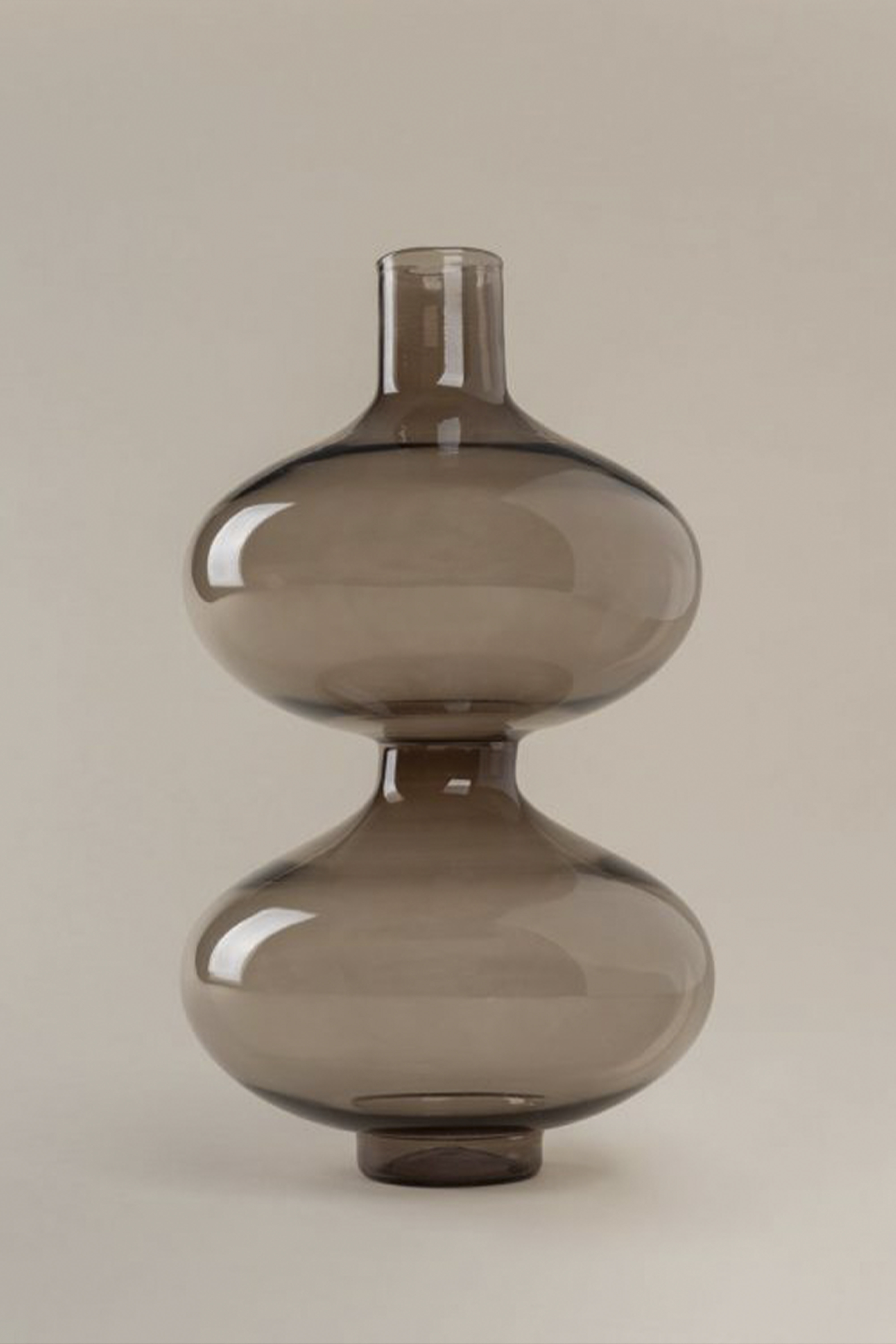 vase fume