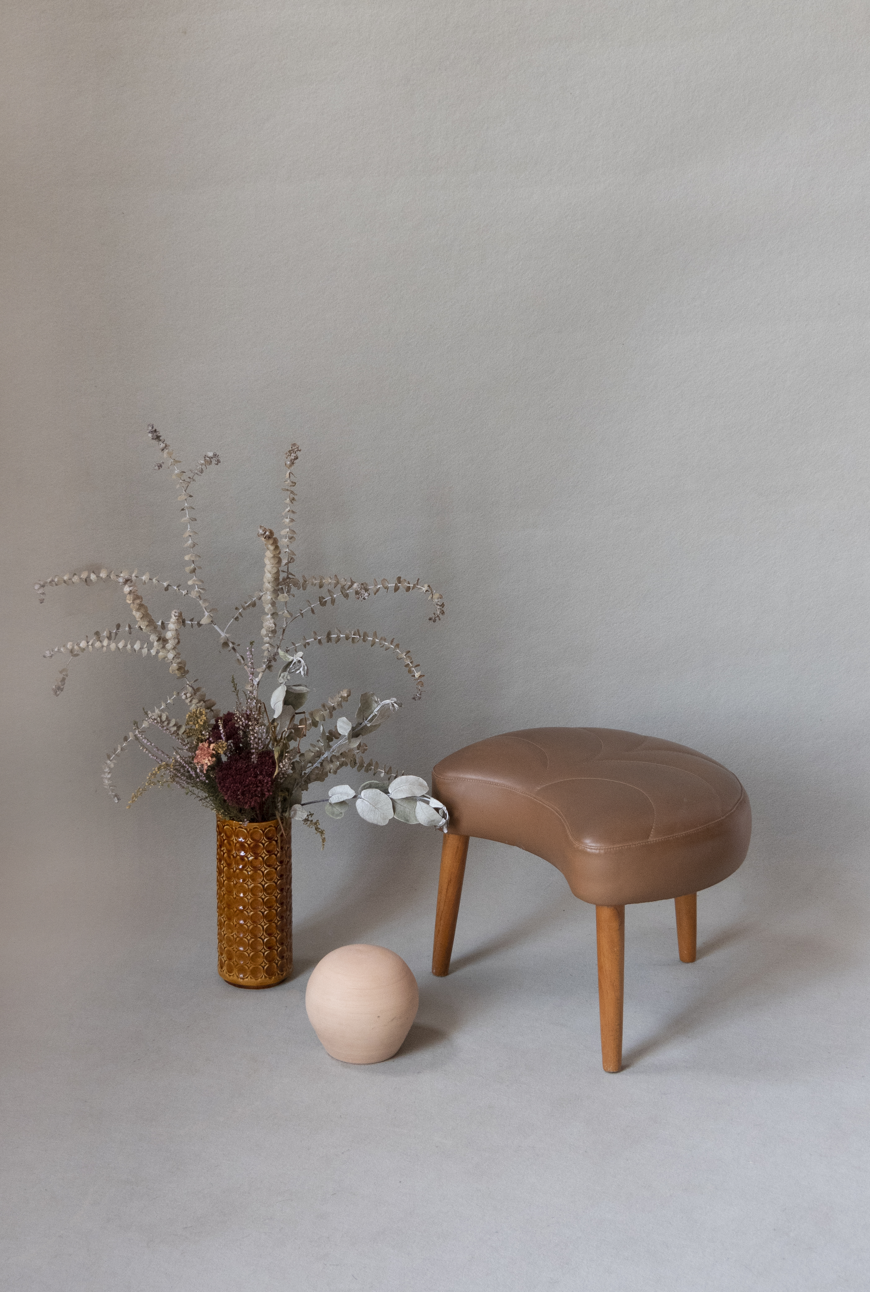 stool