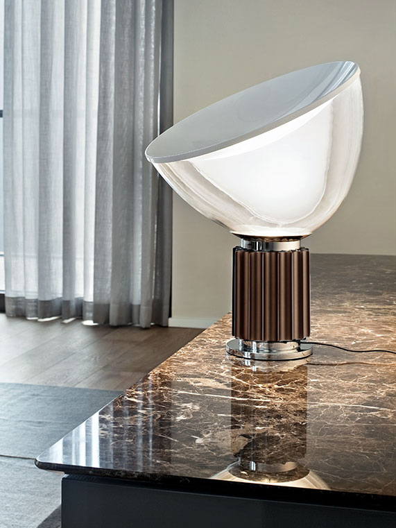taccia small salon bronze
