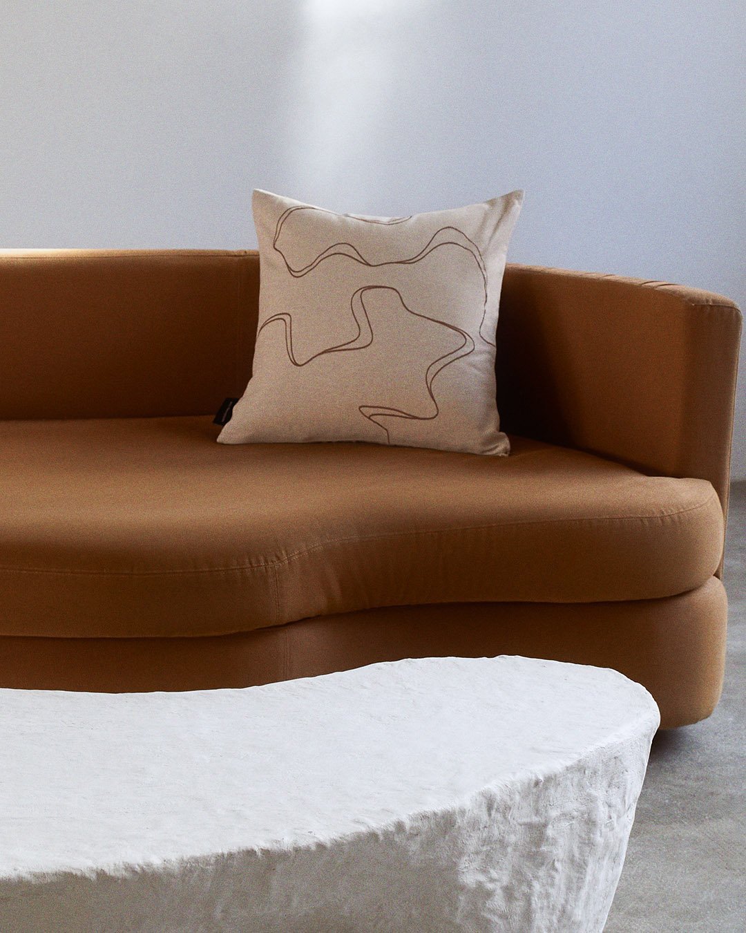 santaliving_adara_cushion_001-1