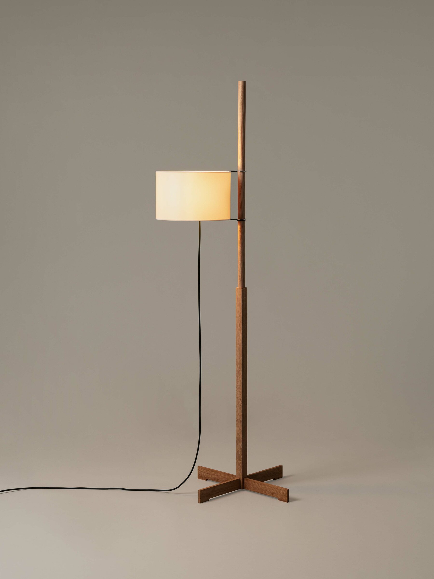 TMM-Roble-catulina-beige-ON-TMMSA10-x2400