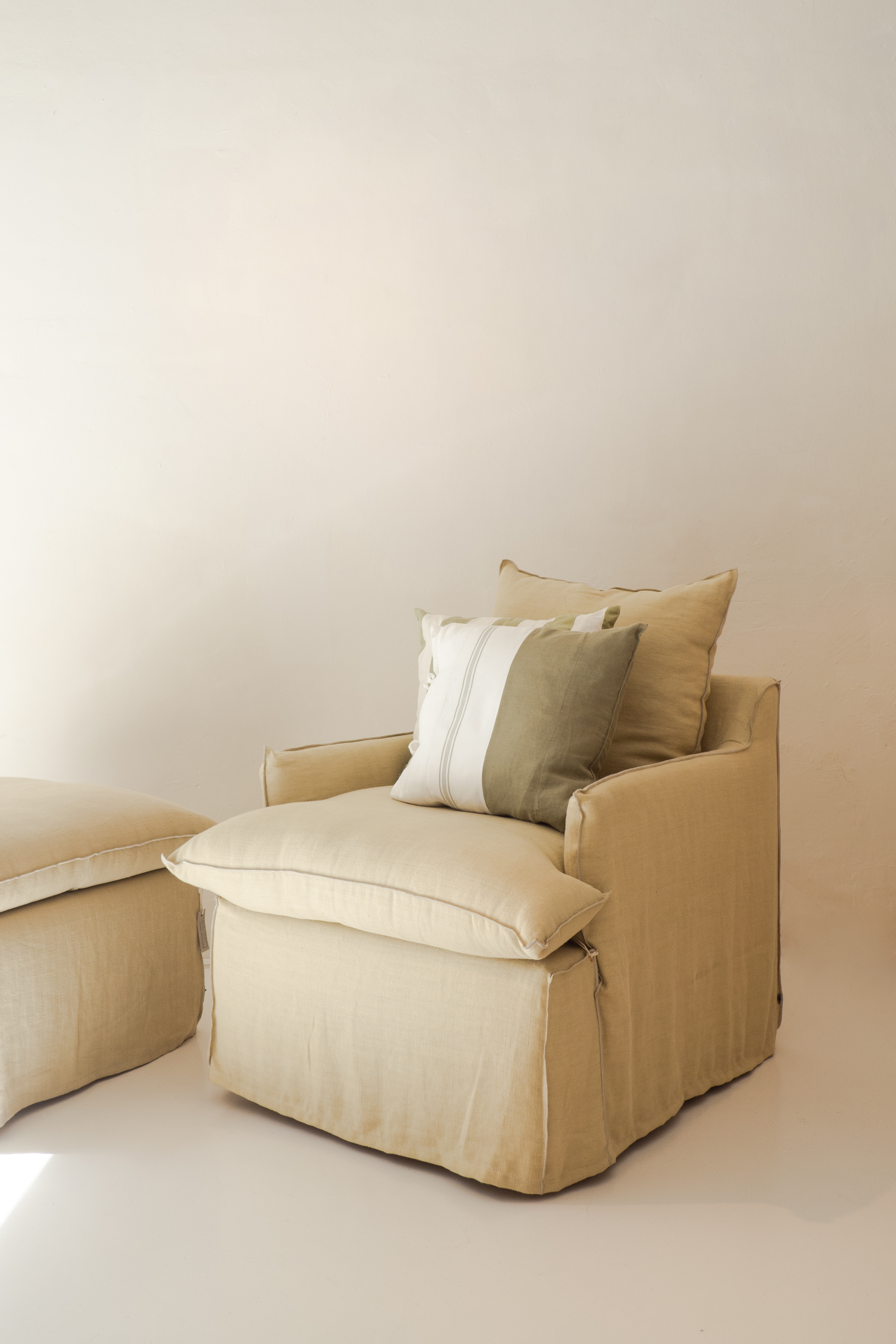 ATELIER ARMCHAIR 2