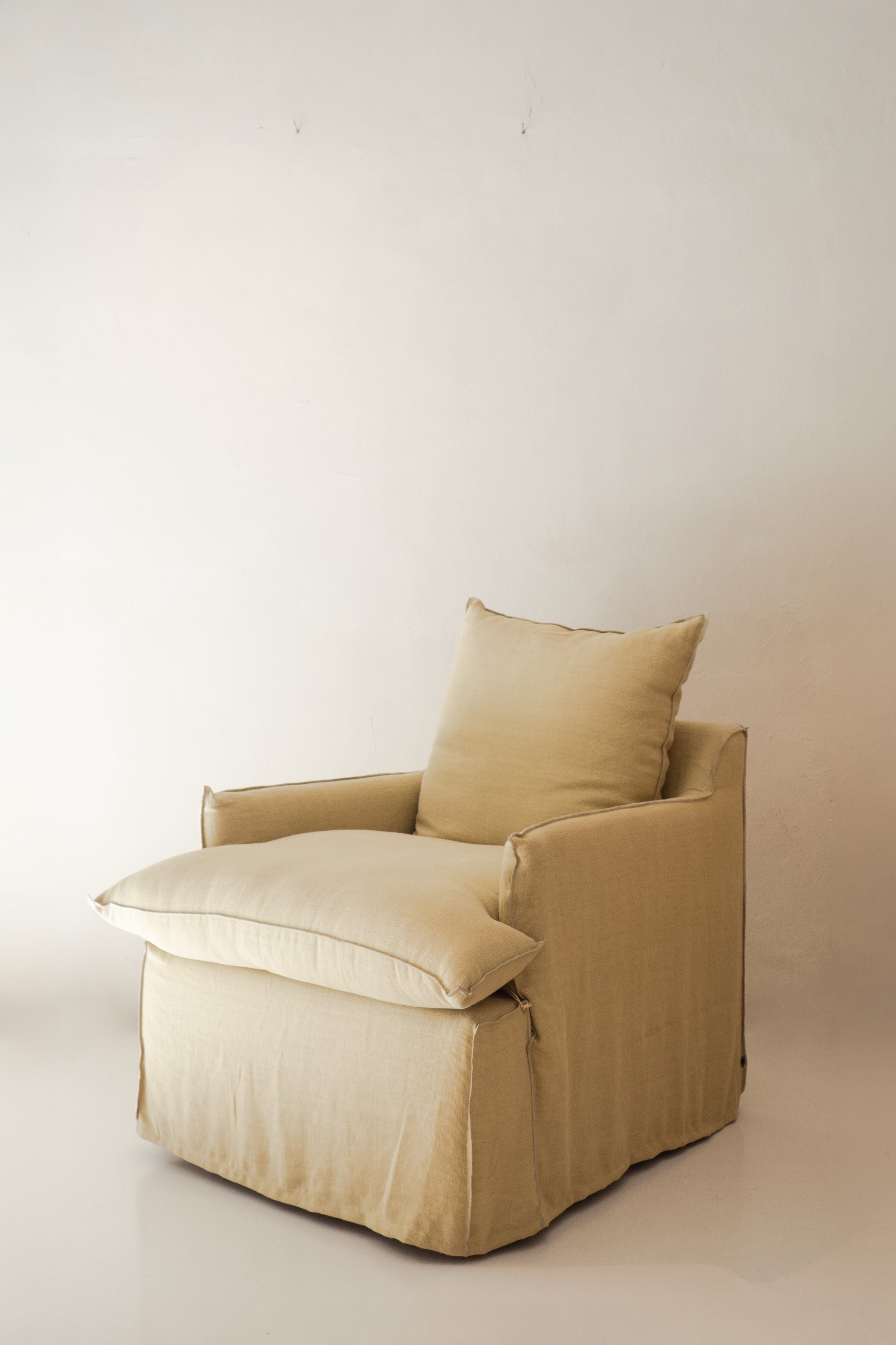 ATELIER ARMCHAIR